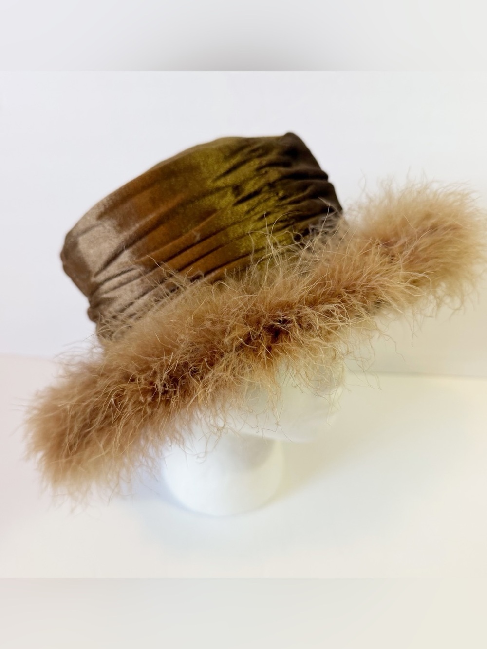 Vintage Style Brown Cloche Hat Felt w/Fur Trim Derby Gatsby Elegant 60s Japan